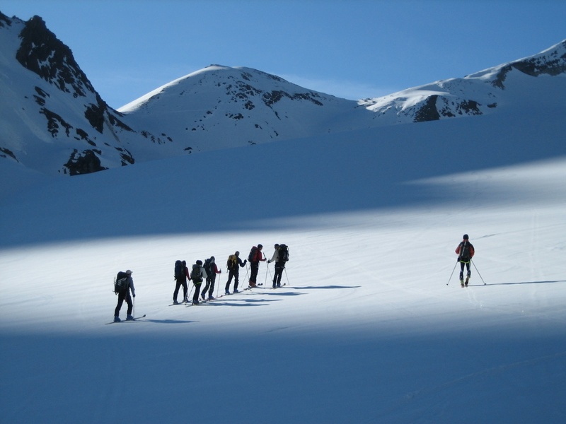 Ideally situated right next to the Mont-Blanc massif and its jagged peaks, Megève is however surrounded by mountains with gentle slopes with scenic viewpoints of the high altitude.